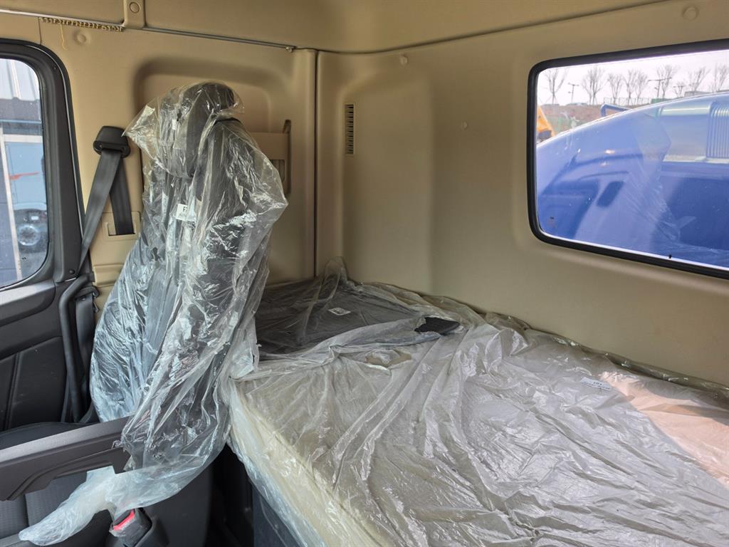 medium and large cargo Rory 2024 Blanco - Importación desde Corea - HF Imports Iquique - Foto 13