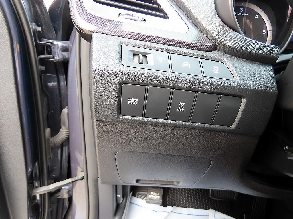 HYUNDAI Santa Fe - Vista 12