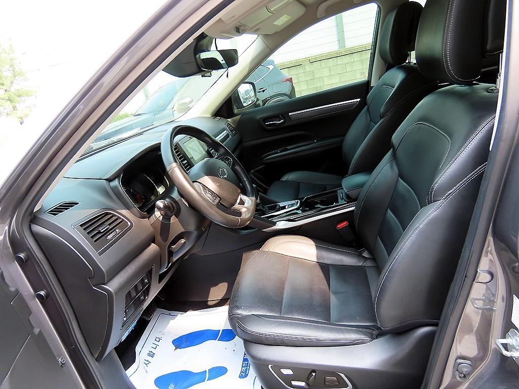 SAMSUNG QM6 - Vista 5