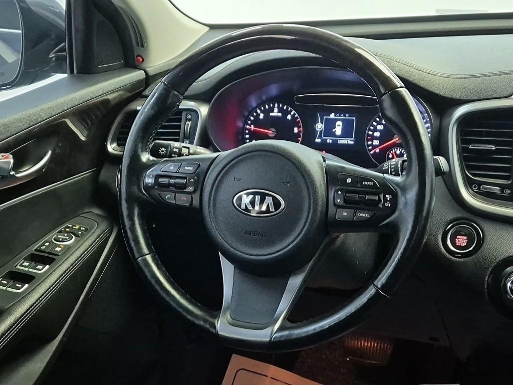 KIA Sorento - Vista 9