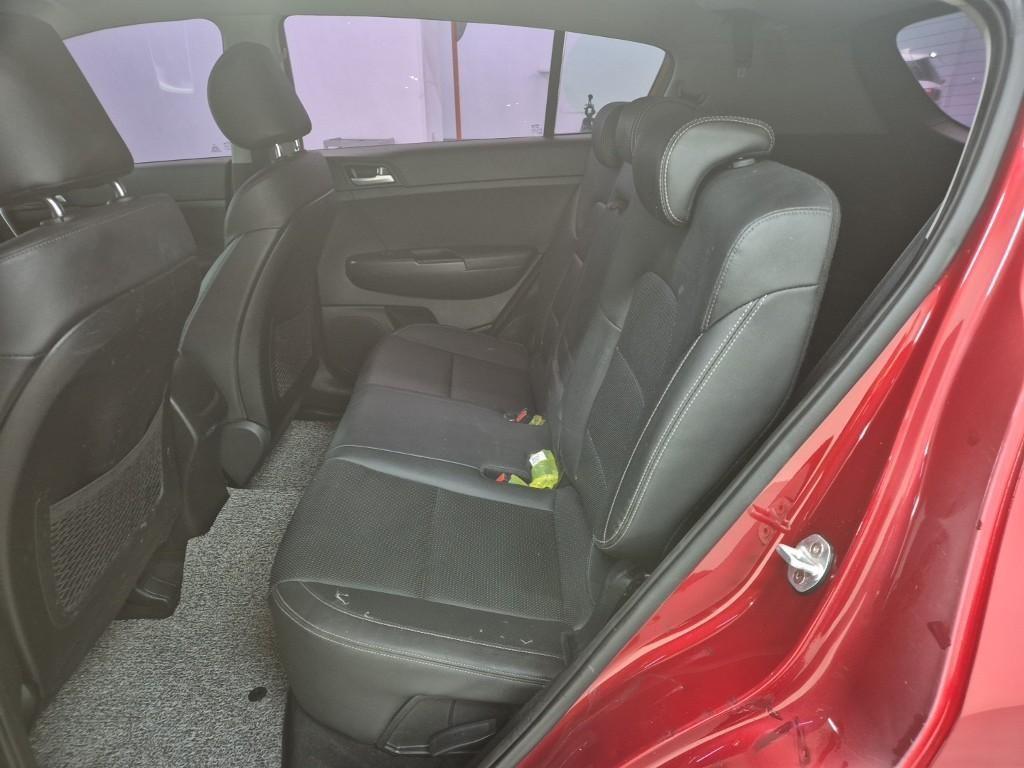 KIA Sportage - Vista 12