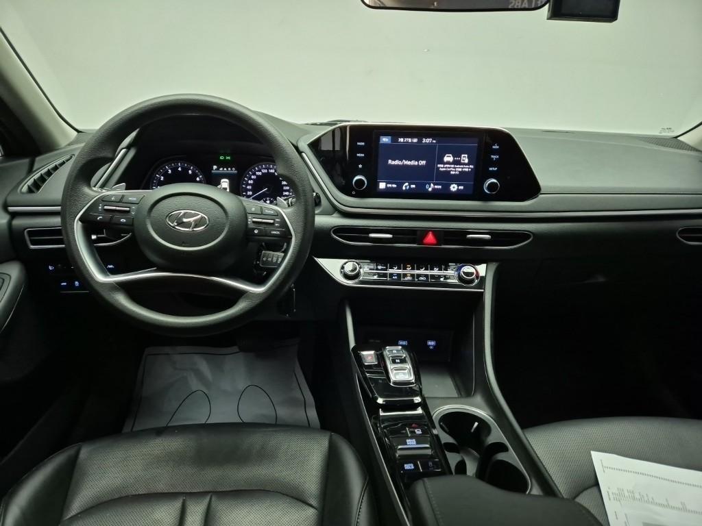 HYUNDAI Sonata - Vista 7