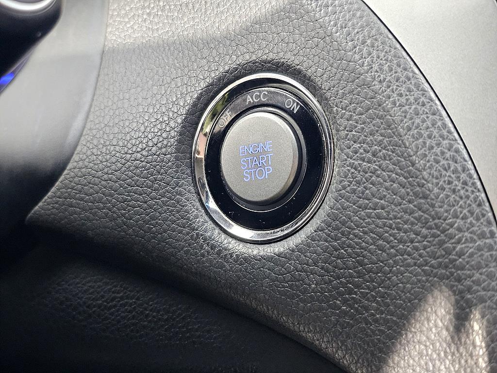 HYUNDAI Grandeur 2012 Negro - Importación desde Corea - HF Imports Iquique - Foto 13