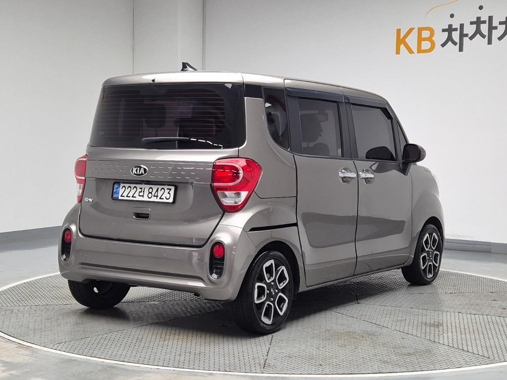KIA Ray - Vista 4