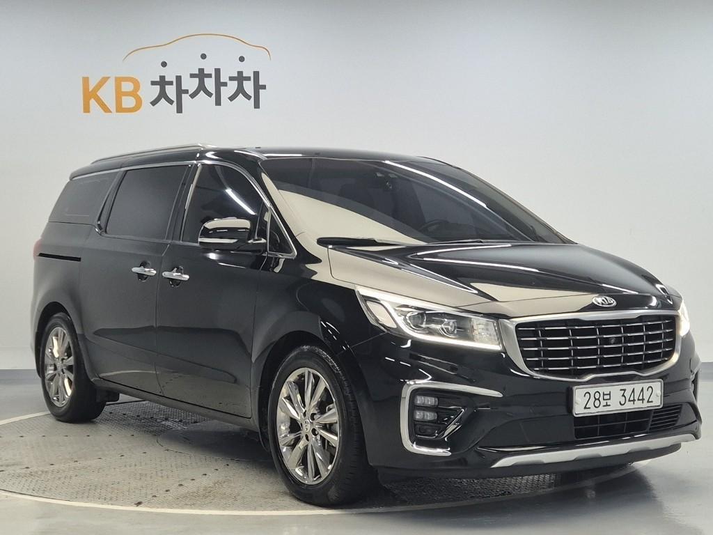KIA Carnival - Vista 4