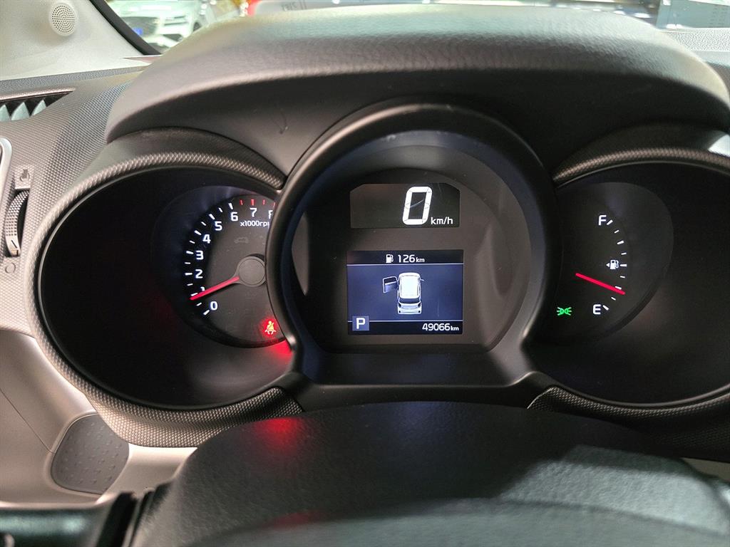 KIA Ray - Vista 9