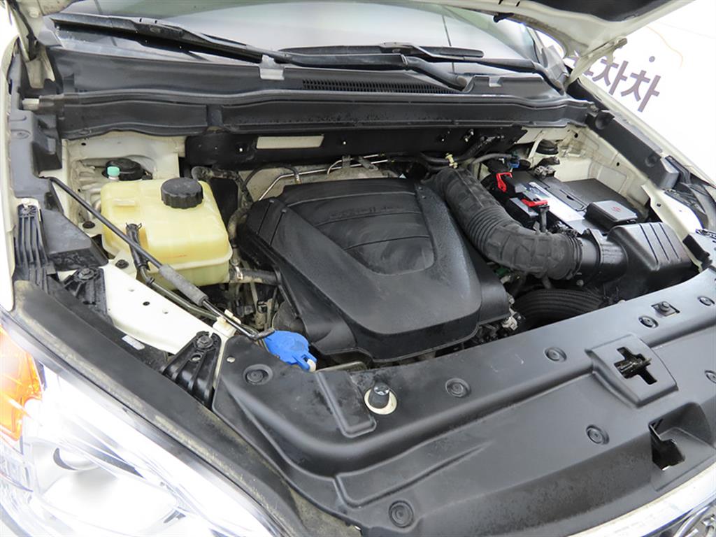 Ssangyong Korando 2015 Blanco - Importación desde Corea - HF Imports Iquique - Foto 19