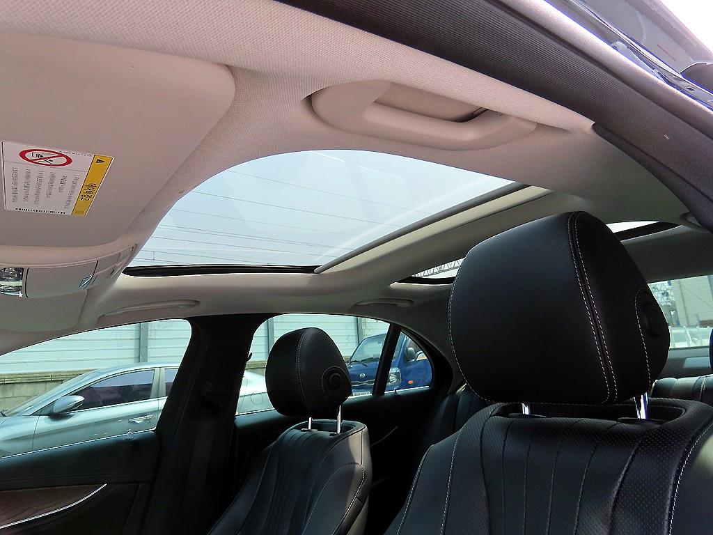 Mercedes Benz E class 2017 Negro - Importación desde Corea - HF Imports Iquique - Foto 17