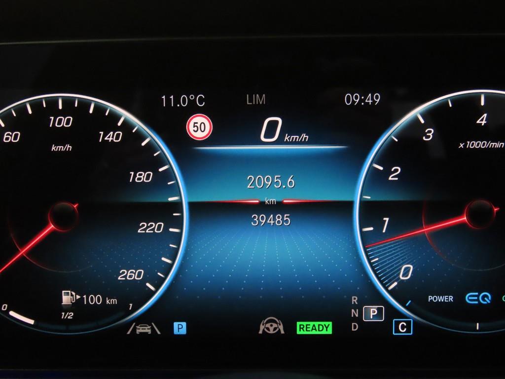 Mercedes Benz E class - Vista 9