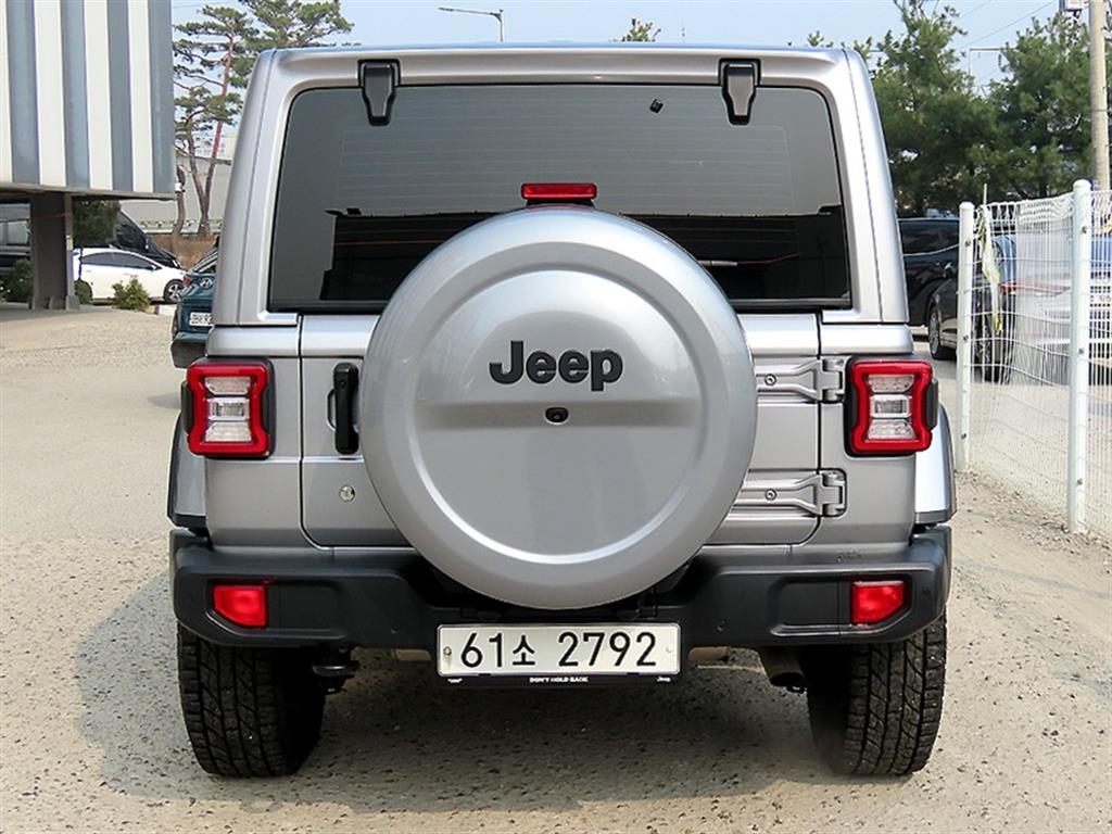 Jeep Wrangler - Vista 4