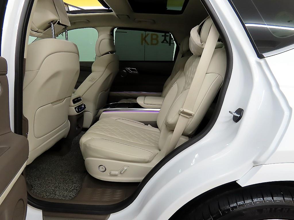 Genesis GV80 - Vista 6