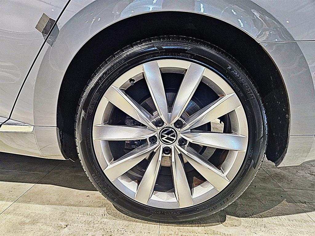 Volkswagen Arteon 2023 Gris - Importación desde Corea - HF Imports Iquique - Foto 18