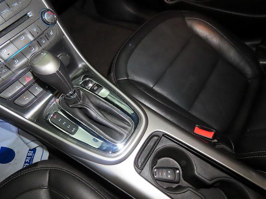 Chevrolet Malibu - Vista 12