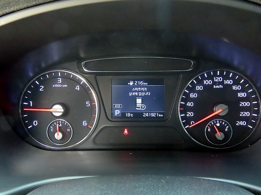 KIA Sorento - Vista 9