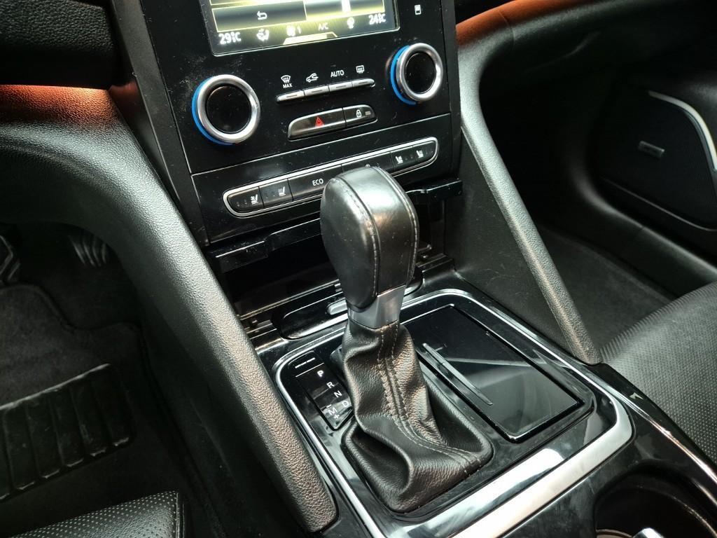 SAMSUNG SM6 - Vista 8