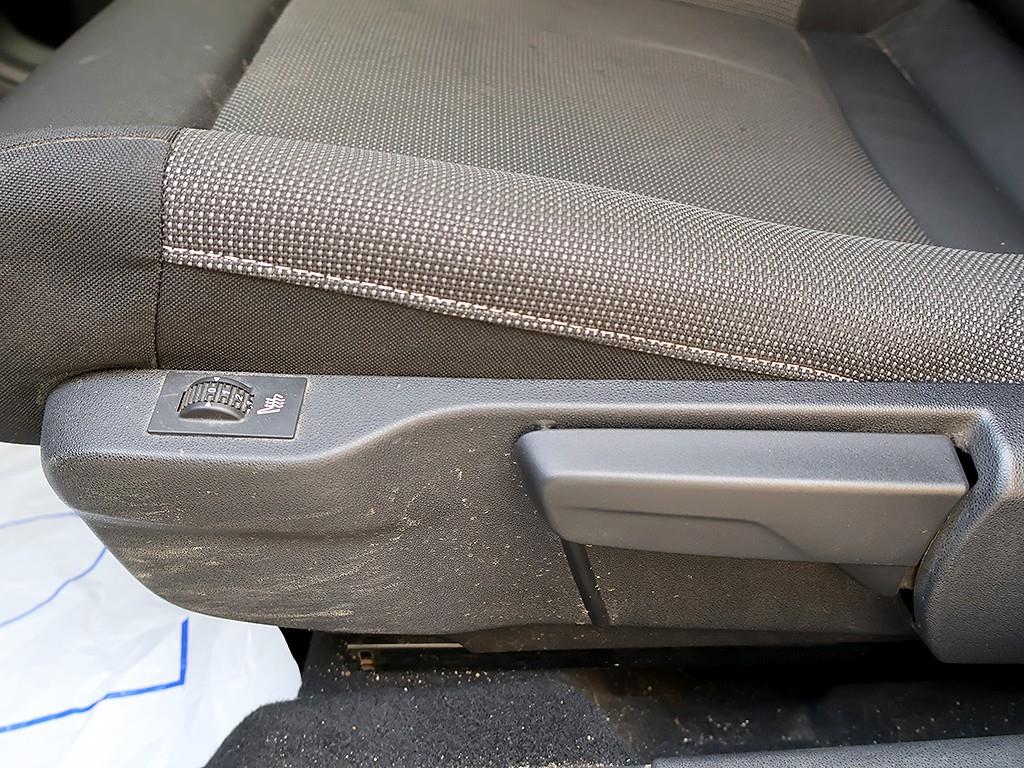 Citroen C4 2018 Negro - Importación desde Corea - HF Imports Iquique - Foto 11