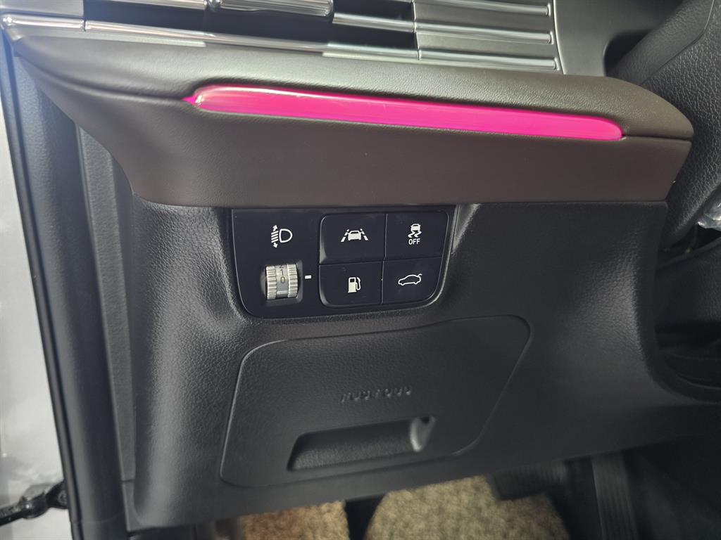 HYUNDAI Grandeur - Vista 11