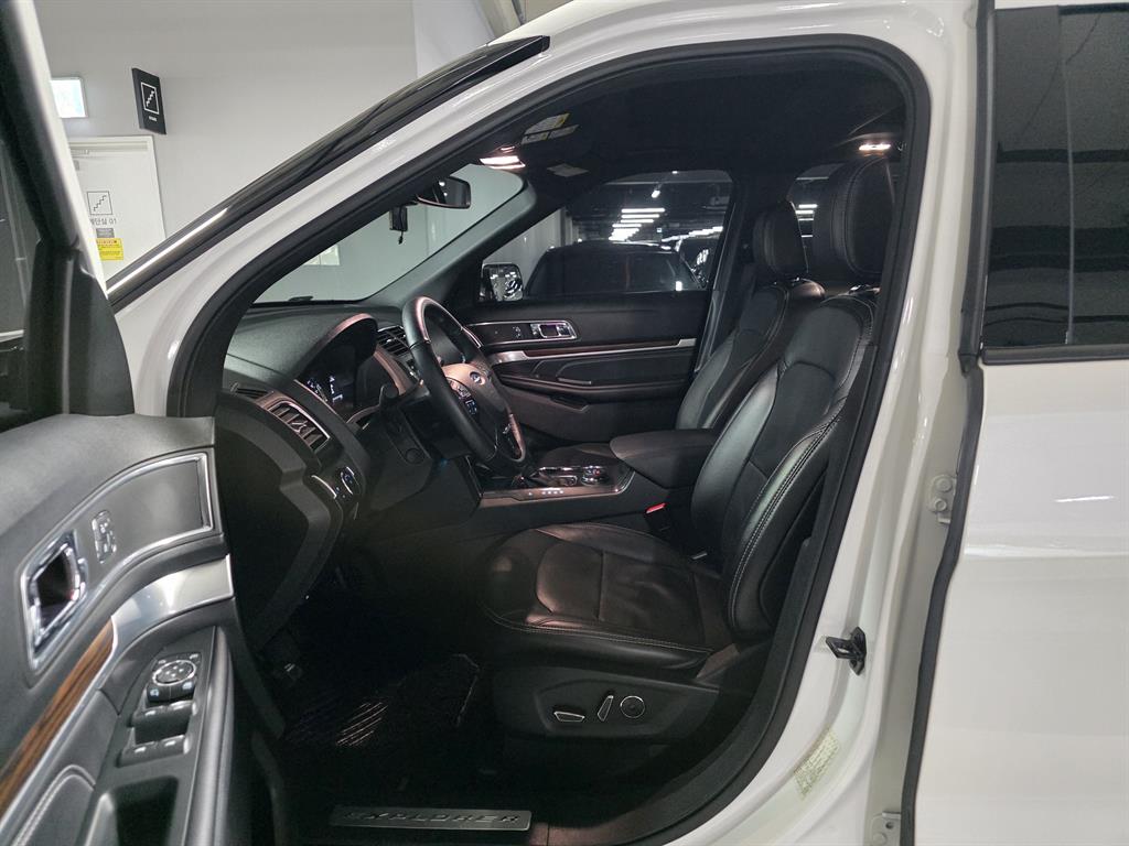 Ford Explorer - Vista 7