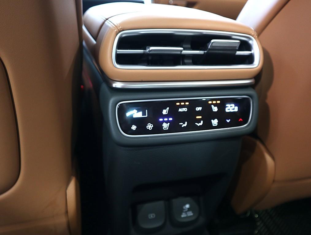 Genesis GV80 - Vista 12