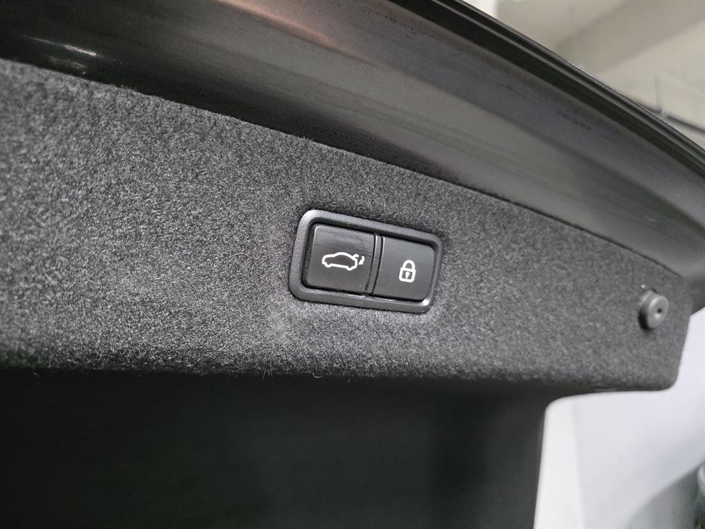 Genesis EQ900 2018 Negro - Importación desde Corea - HF Imports Iquique - Foto 15