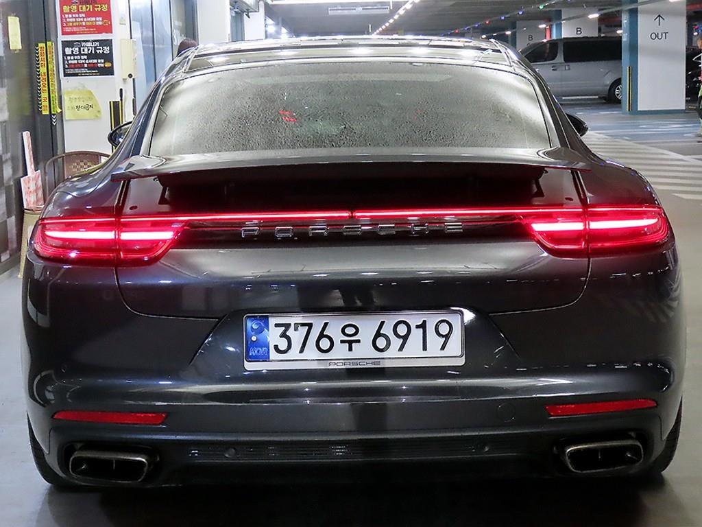 Porsche Panamera - Vista 5