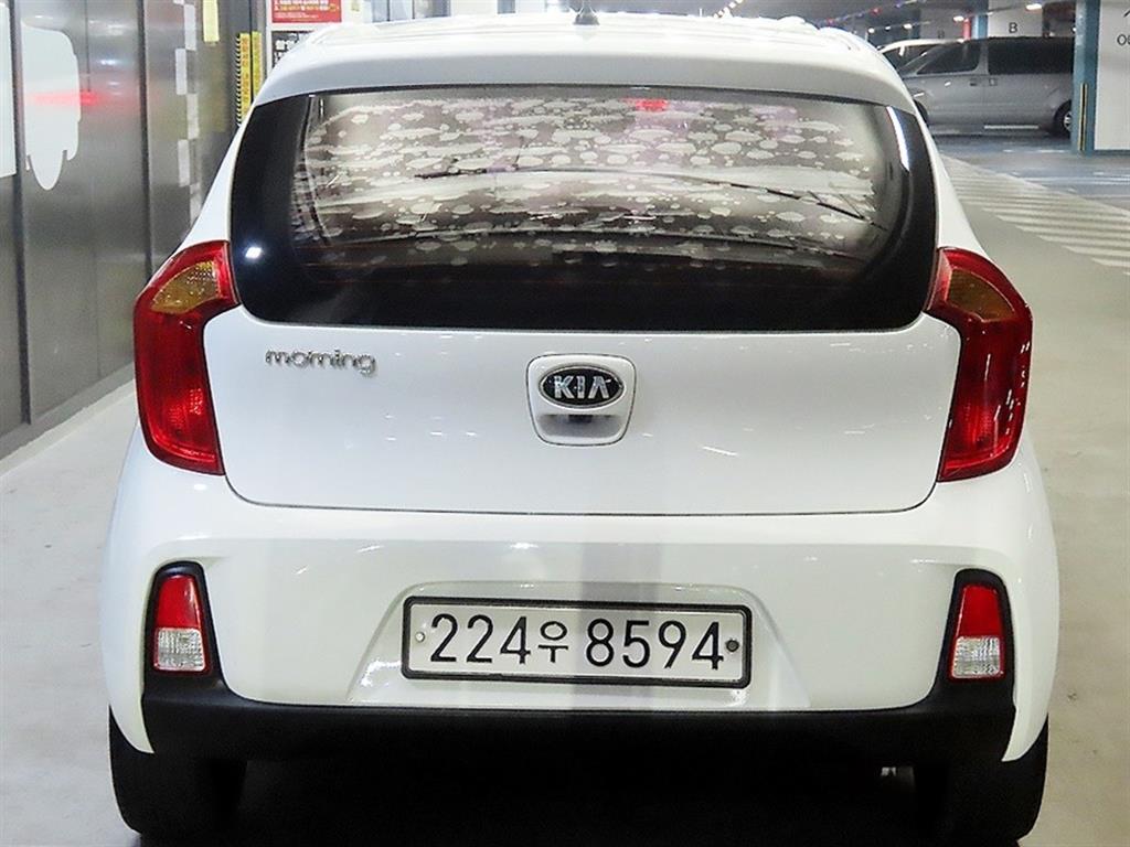 KIA Morning - Vista 5