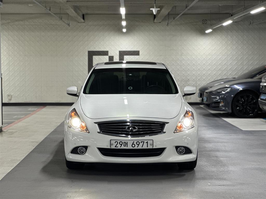 Infiniti G 2011 Blanco - Importación desde Corea - HF Imports Iquique - Foto 1