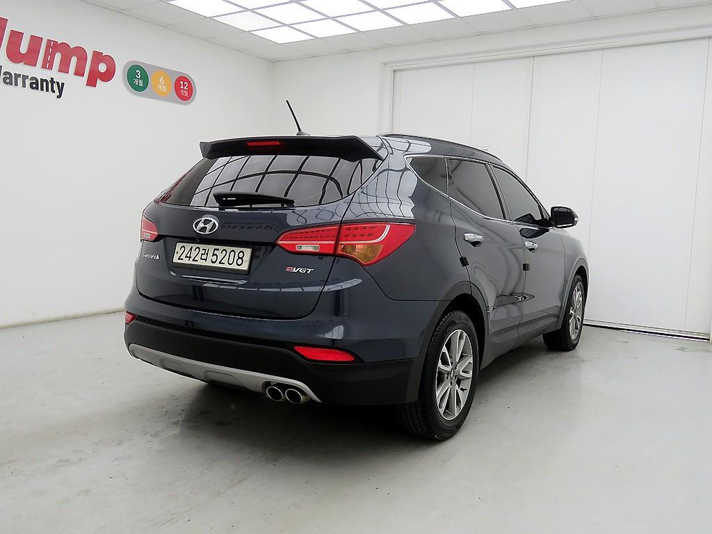 HYUNDAI Santa Fe - Vista 4