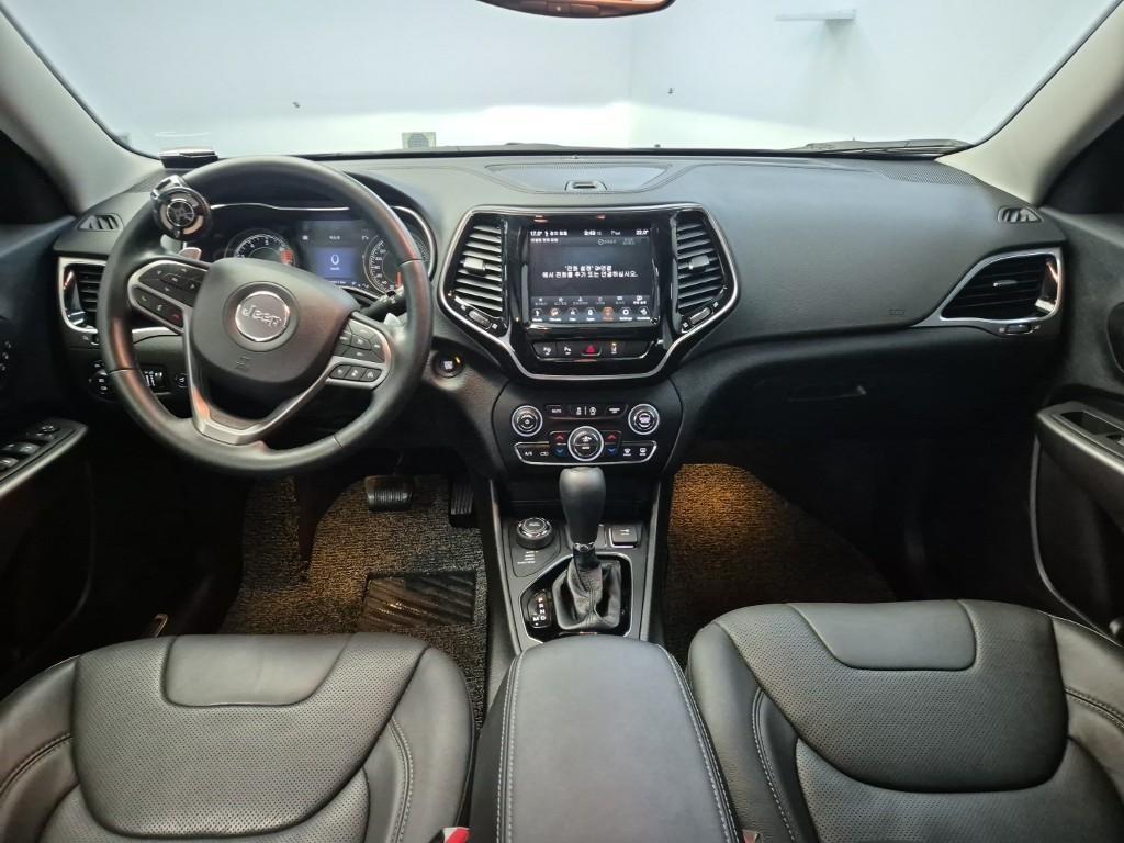 Jeep Cherokee - Vista 7