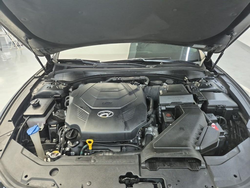 HYUNDAI Grandeur - Vista 5