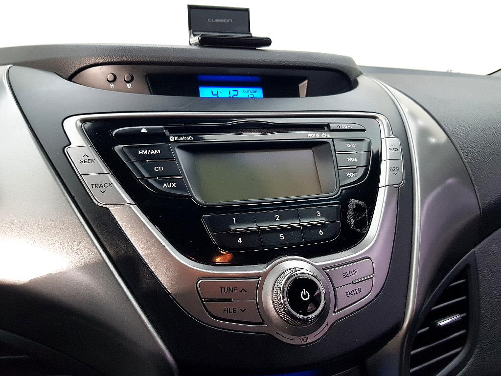 HYUNDAI Avante 2013 Blanco - Importación desde Corea - HF Imports Iquique - Foto 13