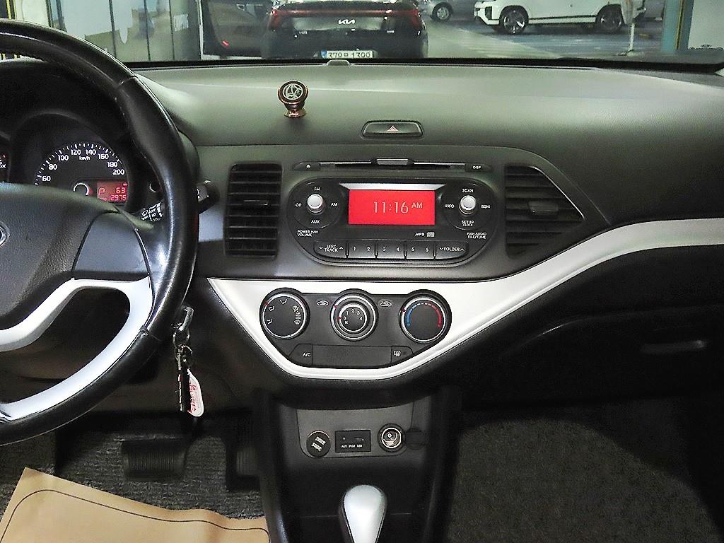 KIA Morning - Vista 11