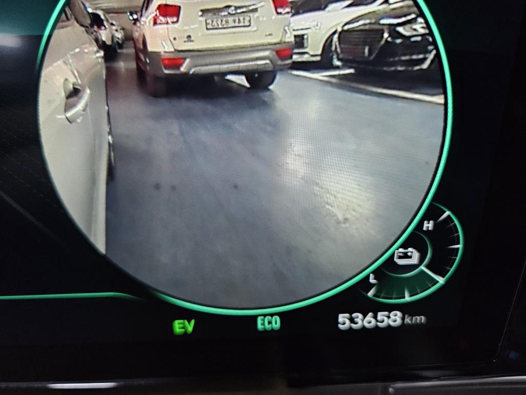 HYUNDAI Grandeur 2021 the color of pearl - Importación desde Corea - HF Imports Iquique - Foto 14