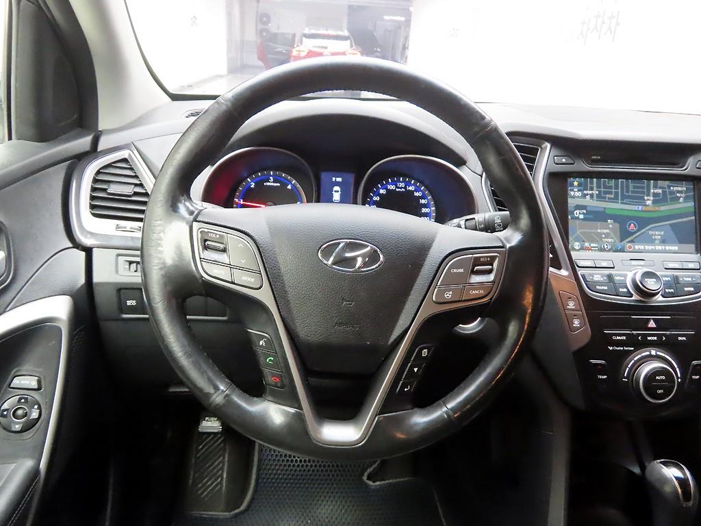HYUNDAI Santa Fe - Vista 7