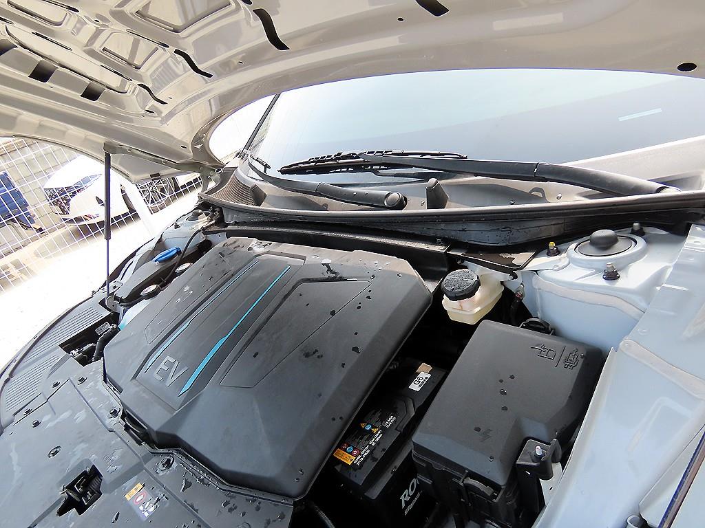 HYUNDAI Ioniq 5 2022 Gris - Importación desde Corea - HF Imports Iquique - Foto 19