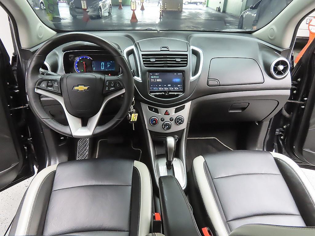 Chevrolet Trax 2016 Negro - Importación desde Corea - HF Imports Iquique - Foto 8