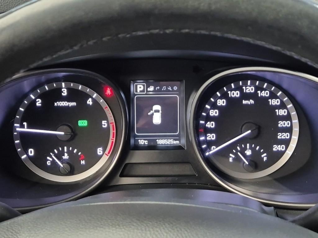 HYUNDAI Santa Fe - Vista 5