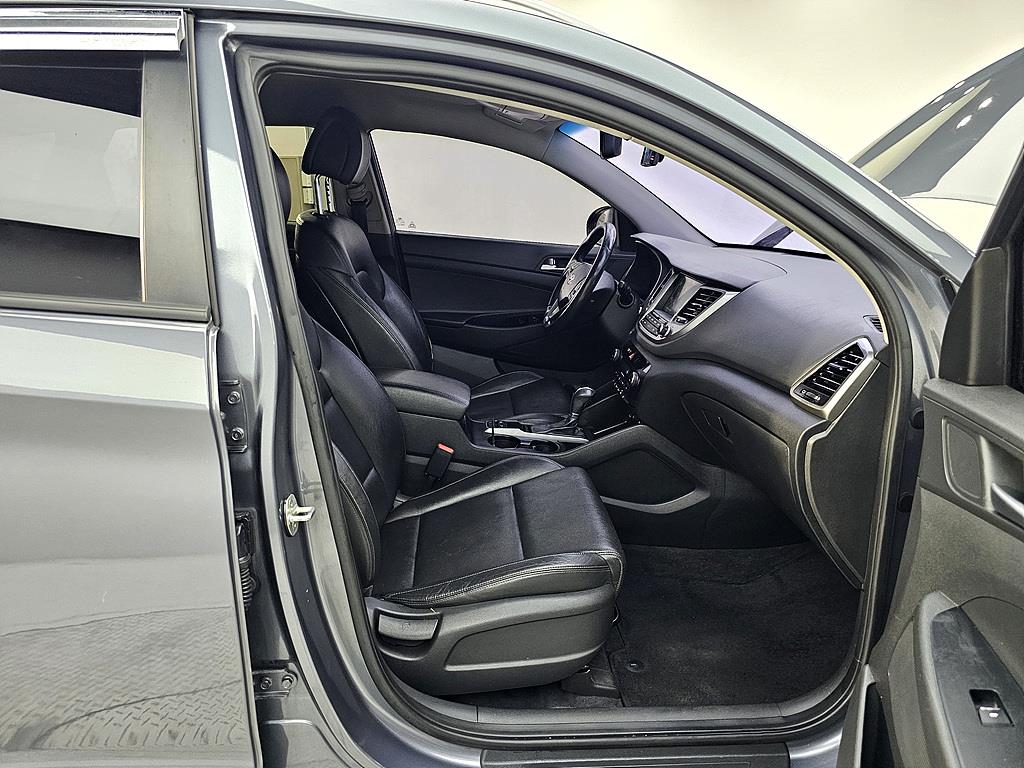 HYUNDAI Tucson - Vista 11