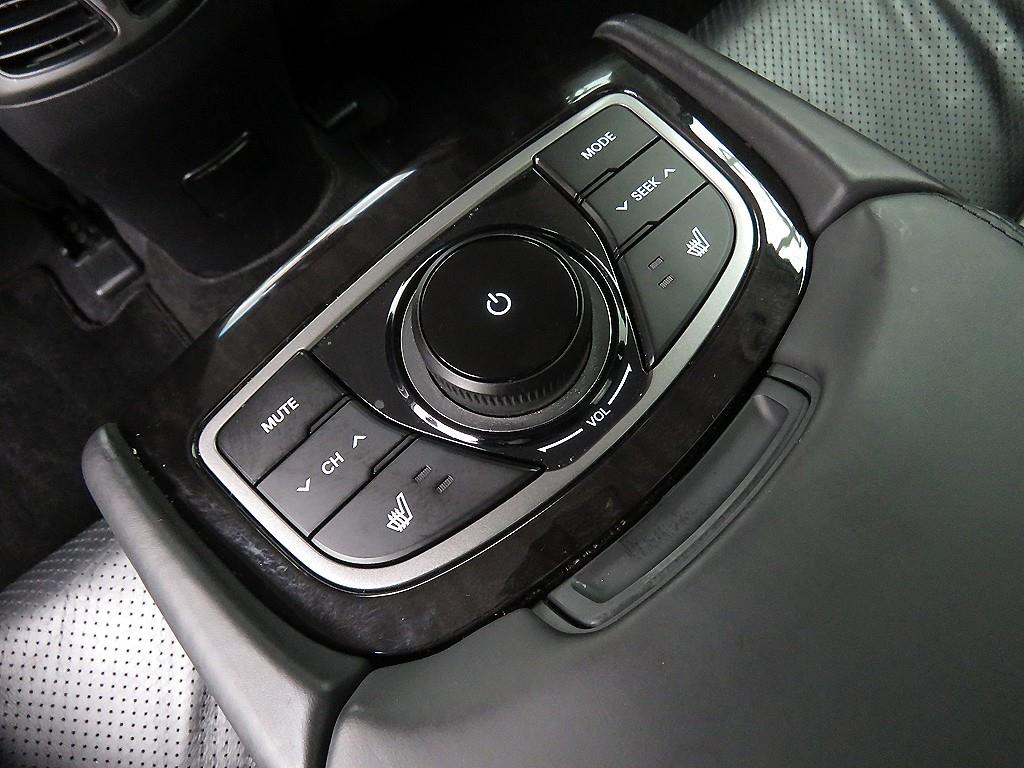 HYUNDAI Grandeur - Vista 8