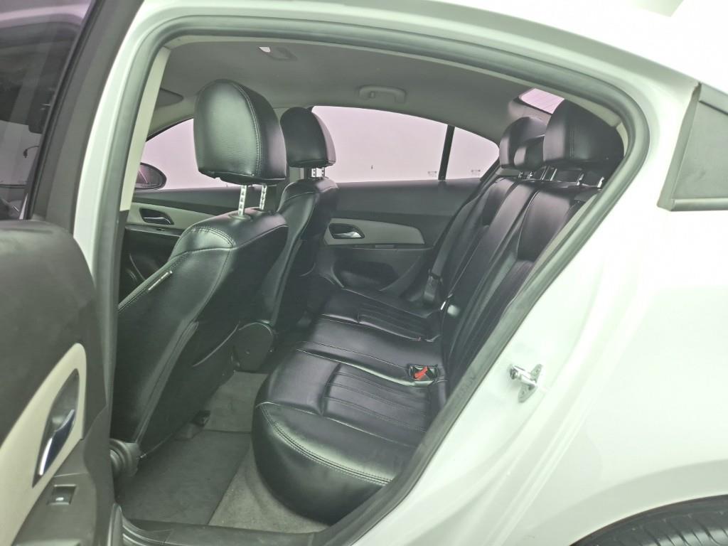 Chevrolet Cruise - Vista 12