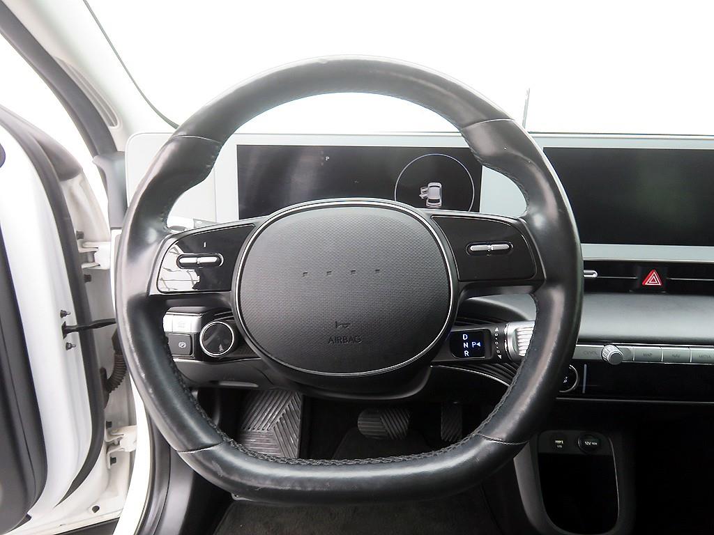 HYUNDAI Ioniq 5 - Vista 10