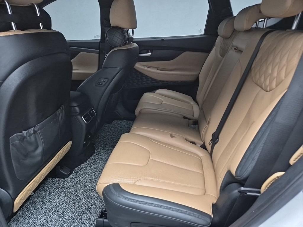 HYUNDAI Santa Fe - Vista 12