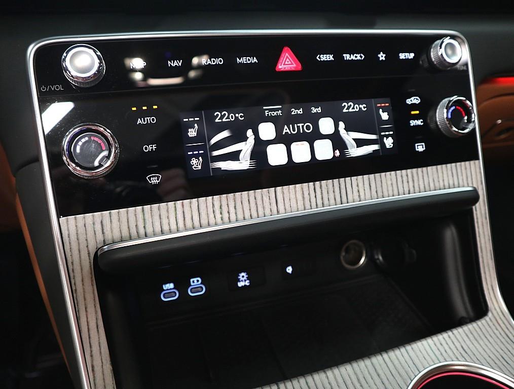 Genesis GV80 2024 Blanco - Importación desde Corea - HF Imports Iquique - Foto 20