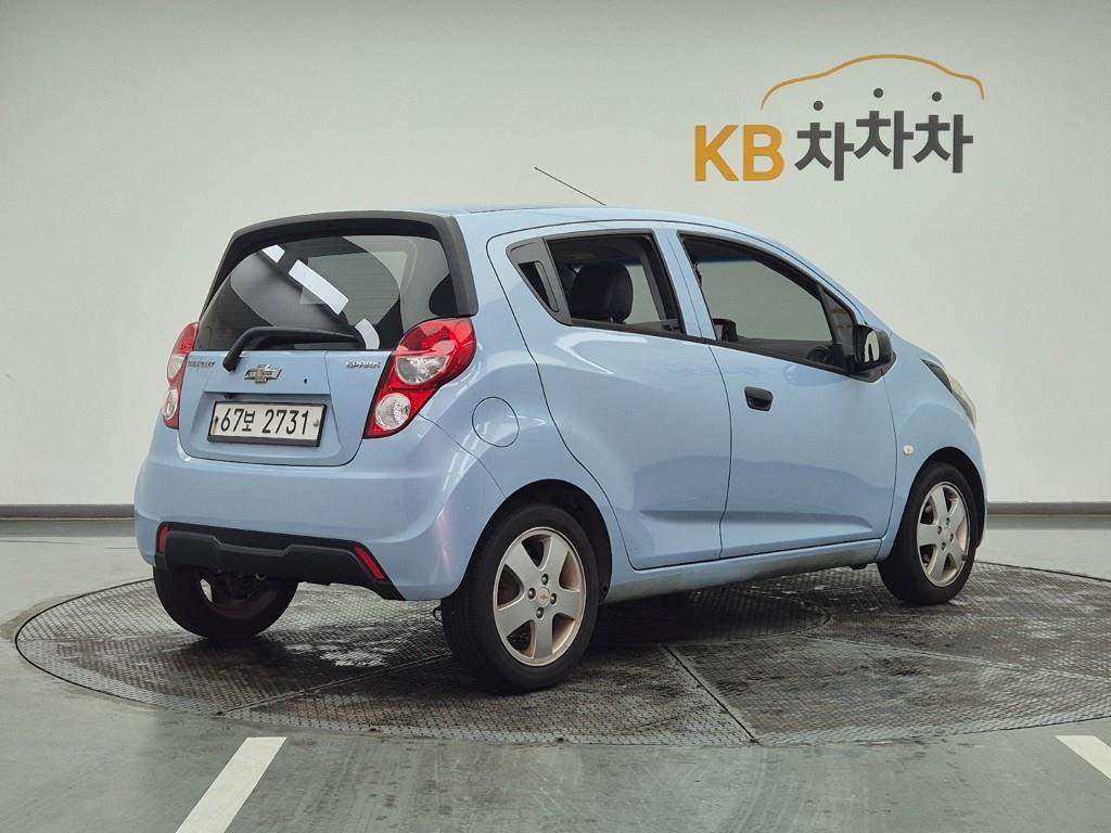 Chevrolet Spark - Vista 4