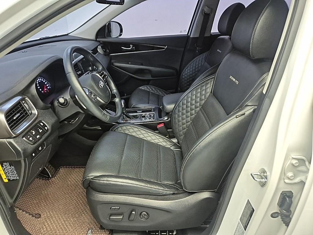 KIA Sorento - Vista 10