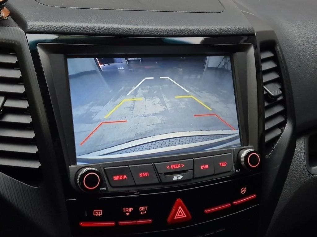 Ssangyong Tivoli 2017 the color of pearl - Importación desde Corea - HF Imports Iquique - Foto 15