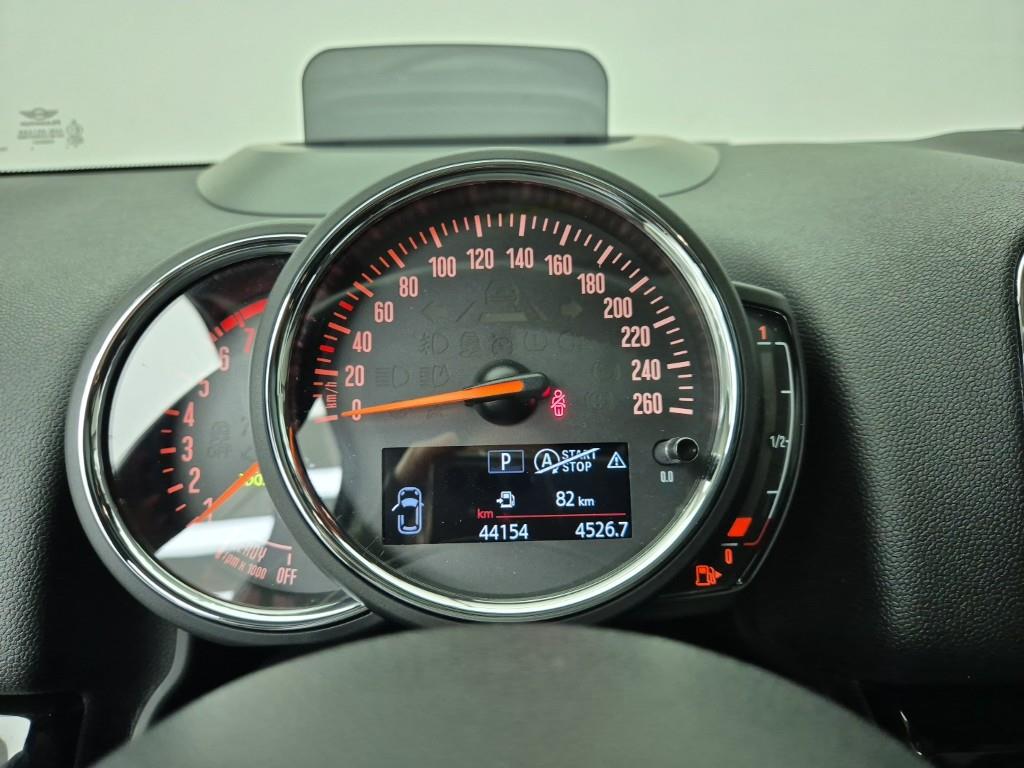 Mini Countryman - Vista 7