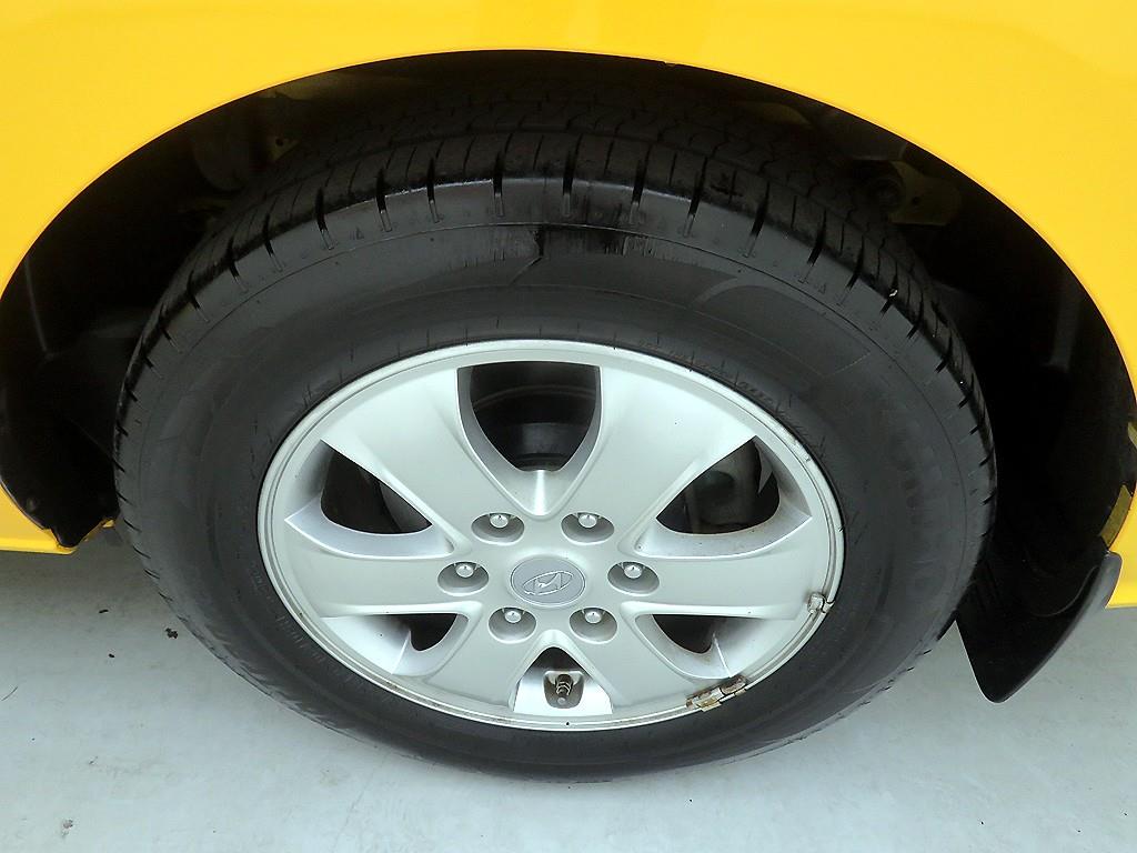 HYUNDAI Starex 2021 Amarillo - Importación desde Corea - HF Imports Iquique - Foto 20