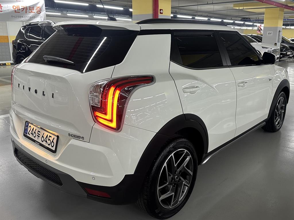 Ssangyong Tivoli - Vista 6