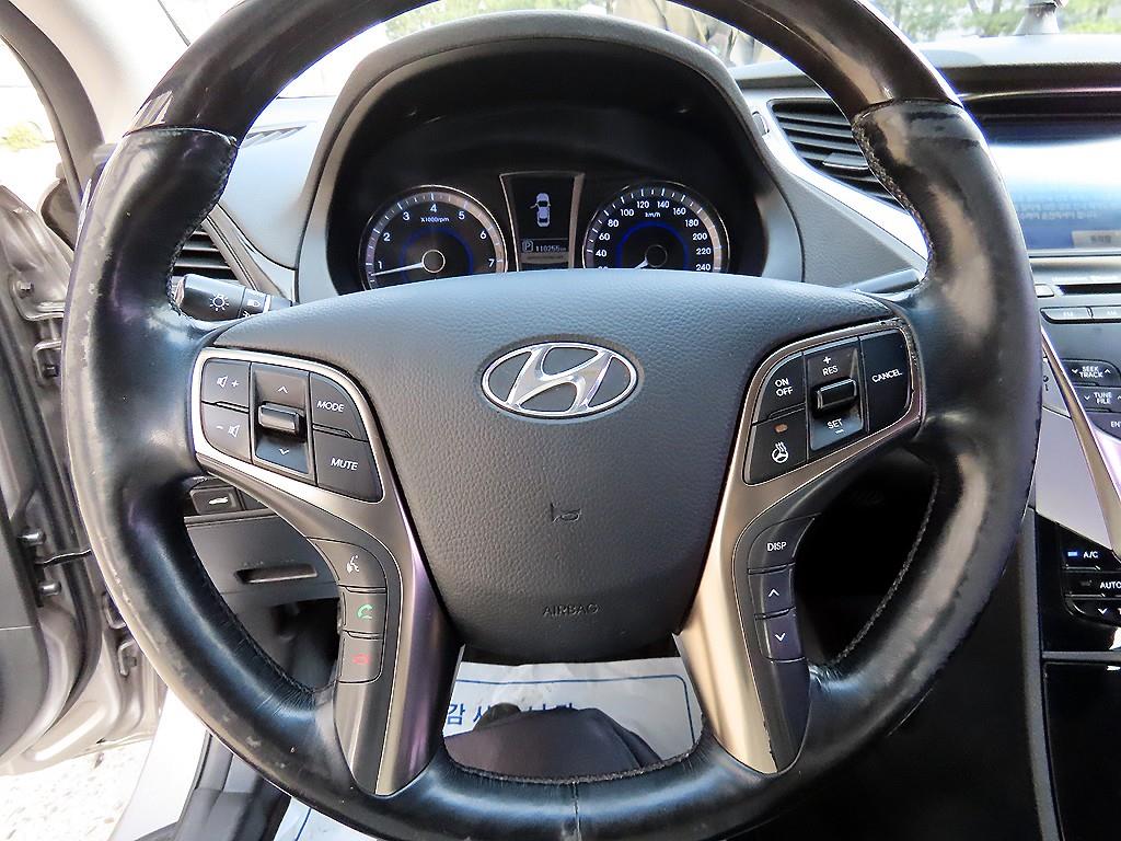 HYUNDAI Grandeur - Vista 8